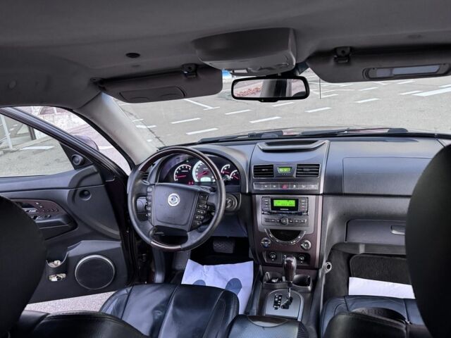 Коричневий Cанг Йонг Rexton, об'ємом двигуна 2.7 л та пробігом 239 тис. км за 12500 $, фото 3 на Automoto.ua
