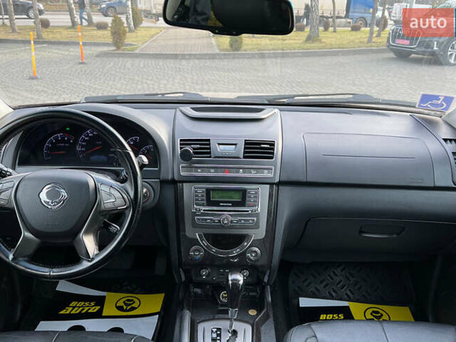 Коричневый Cанг Йонг Рекстон, объемом двигателя 2 л и пробегом 87 тыс. км за 14650 $, фото 11 на Automoto.ua