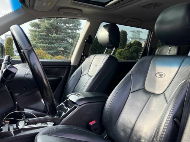 Коричневий Cанг Йонг Rexton, об'ємом двигуна 2 л та пробігом 87 тис. км за 14650 $, фото 8 на Automoto.ua