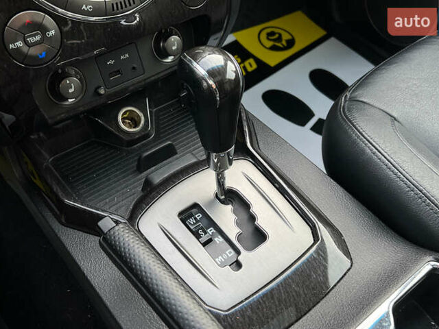 Коричневый Cанг Йонг Рекстон, объемом двигателя 2 л и пробегом 87 тыс. км за 14650 $, фото 19 на Automoto.ua