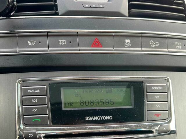 Коричневий Cанг Йонг Rexton, об'ємом двигуна 2 л та пробігом 87 тис. км за 14650 $, фото 14 на Automoto.ua