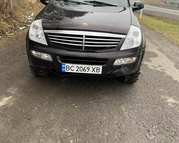 Червоний Cанг Йонг Rexton, об'ємом двигуна 2.8 л та пробігом 180 тис. км за 5000 $, фото 2 на Automoto.ua