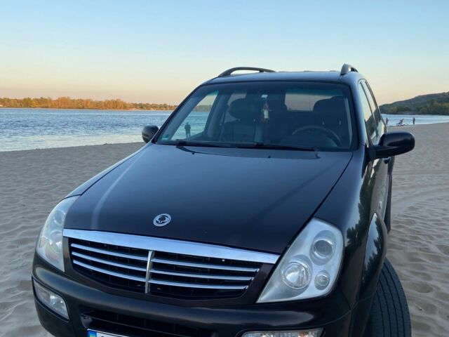 Червоний Cанг Йонг Rexton, об'ємом двигуна 2.7 л та пробігом 200 тис. км за 6300 $, фото 10 на Automoto.ua