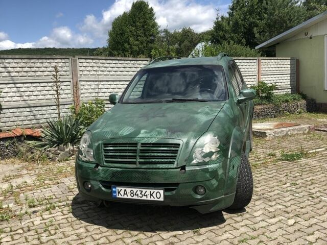 Червоний Cанг Йонг Rexton, об'ємом двигуна 2.7 л та пробігом 280 тис. км за 3845 $, фото 1 на Automoto.ua