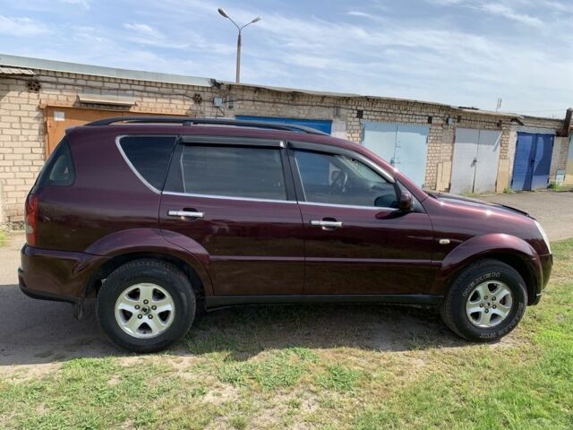 Червоний Cанг Йонг Rexton, об'ємом двигуна 0.27 л та пробігом 417 тис. км за 5500 $, фото 2 на Automoto.ua