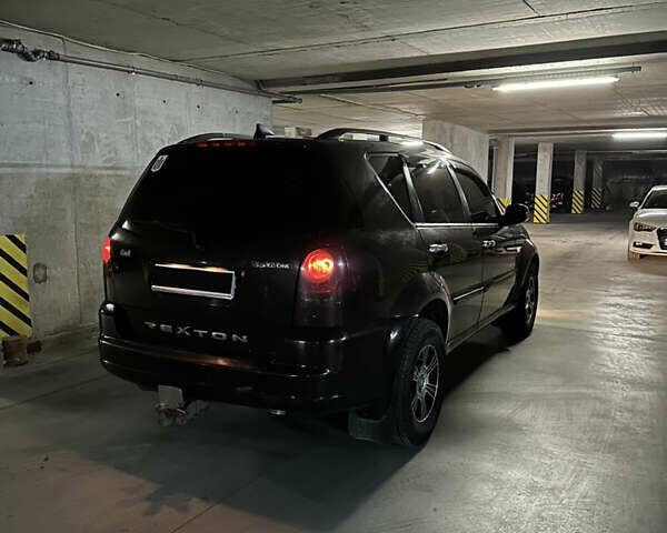 Червоний Cанг Йонг Rexton, об'ємом двигуна 2.7 л та пробігом 236 тис. км за 5500 $, фото 3 на Automoto.ua