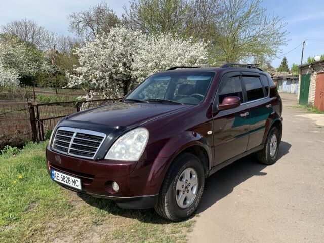 Червоний Cанг Йонг Rexton, об'ємом двигуна 0.27 л та пробігом 417 тис. км за 5500 $, фото 7 на Automoto.ua