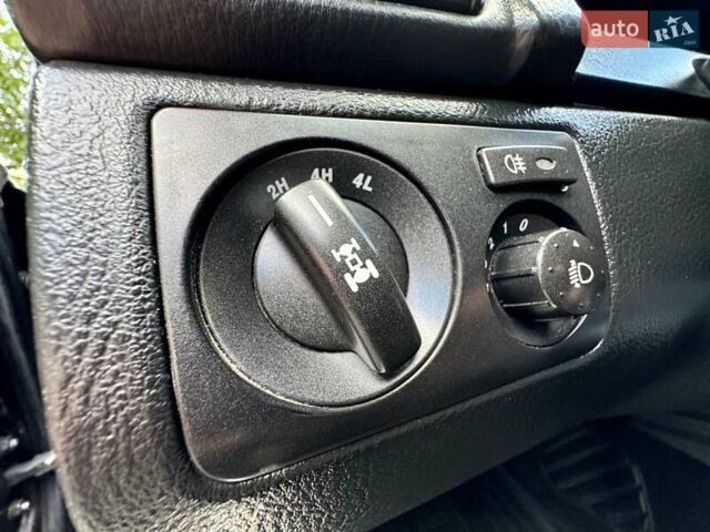 Красный Cанг Йонг Рекстон, объемом двигателя 2.7 л и пробегом 175 тыс. км за 9999 $, фото 58 на Automoto.ua