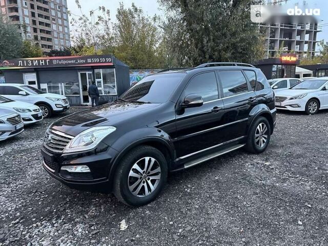 Cанг Йонг Rexton, об'ємом двигуна 2 л та пробігом 200 тис. км за 13600 $, фото 5 на Automoto.ua