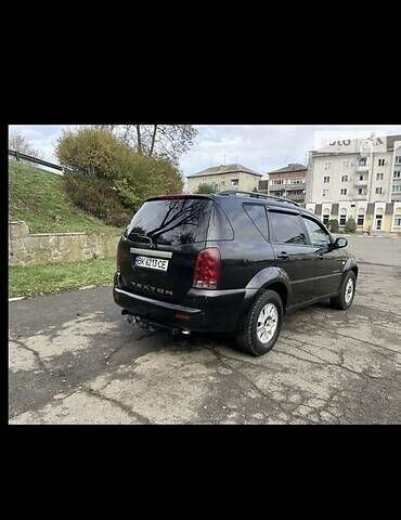 Cанг Йонг Rexton, об'ємом двигуна 2.7 л та пробігом 350 тис. км за 6100 $, фото 7 на Automoto.ua