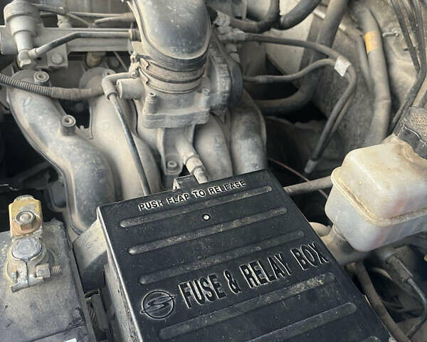 Cанг Йонг Rexton, об'ємом двигуна 2.3 л та пробігом 324 тис. км за 6200 $, фото 8 на Automoto.ua