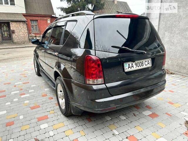 Cанг Йонг Rexton, об'ємом двигуна 2.3 л та пробігом 387 тис. км за 5850 $, фото 9 на Automoto.ua