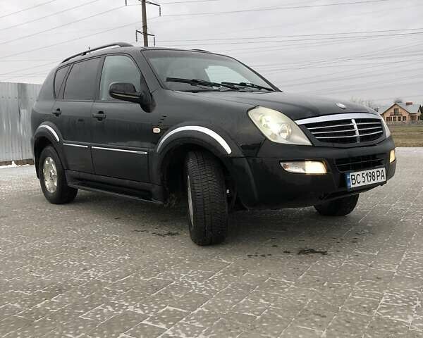 Cанг Йонг Rexton, об'ємом двигуна 2.7 л та пробігом 130 тис. км за 7500 $, фото 1 на Automoto.ua
