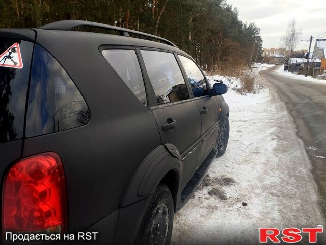 Cанг Йонг Рекстон, объемом двигателя 3.2 л и пробегом 320 тыс. км за 5500 $, фото 2 на Automoto.ua