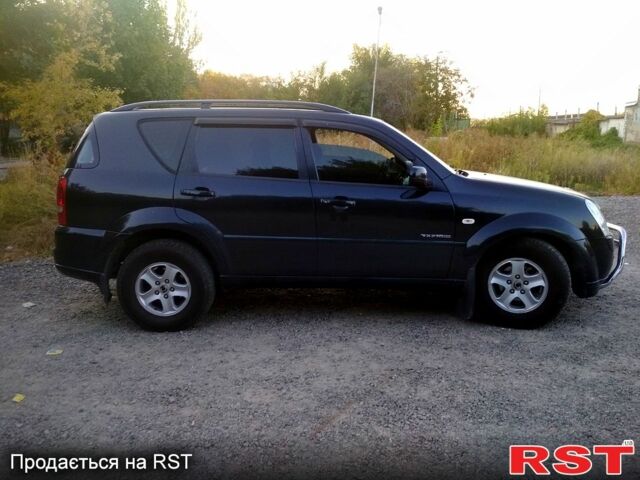 Cанг Йонг Rexton, об'ємом двигуна 2.7 л та пробігом 238 тис. км за 8500 $, фото 3 на Automoto.ua