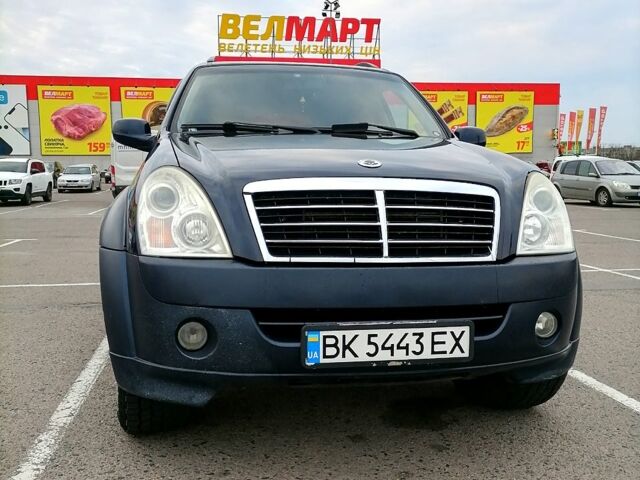 Cанг Йонг Rexton, об'ємом двигуна 2.7 л та пробігом 315 тис. км за 8200 $, фото 2 на Automoto.ua