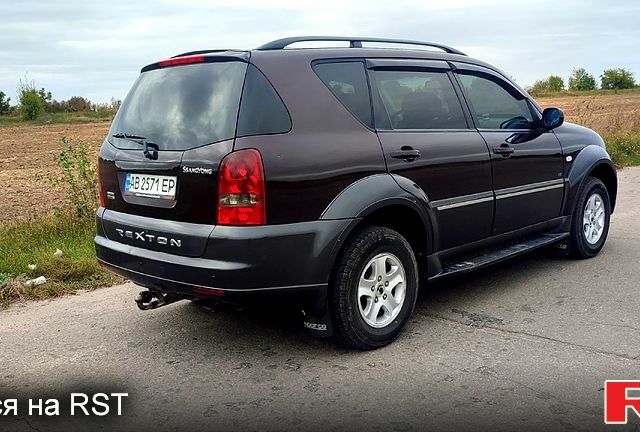 Cанг Йонг Rexton, об'ємом двигуна 2.7 л та пробігом 170 тис. км за 7500 $, фото 10 на Automoto.ua