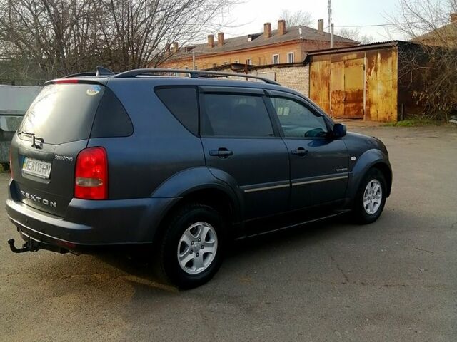 Cанг Йонг Rexton, об'ємом двигуна 2.7 л та пробігом 164 тис. км за 7000 $, фото 4 на Automoto.ua