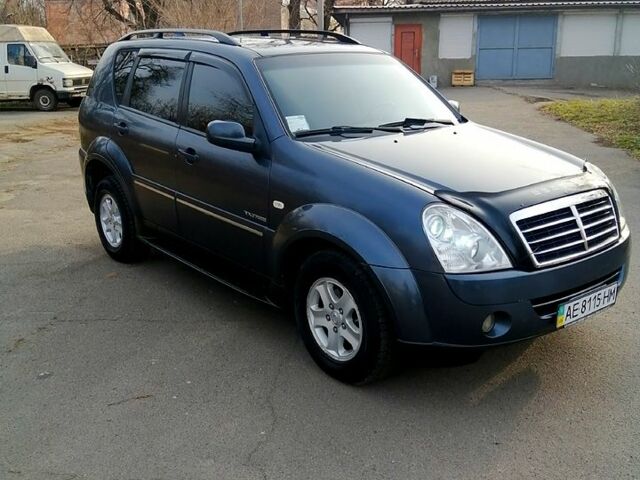 Cанг Йонг Rexton, об'ємом двигуна 2.7 л та пробігом 164 тис. км за 7000 $, фото 11 на Automoto.ua