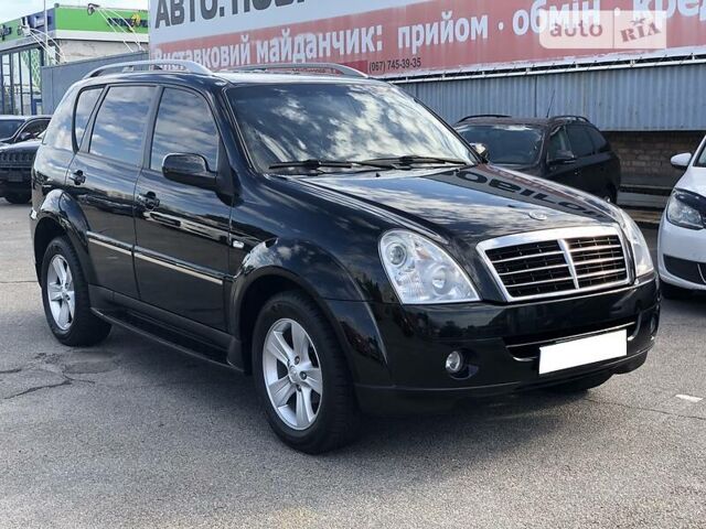 Cанг Йонг Rexton, об'ємом двигуна 2.7 л та пробігом 86 тис. км за 8900 $, фото 1 на Automoto.ua