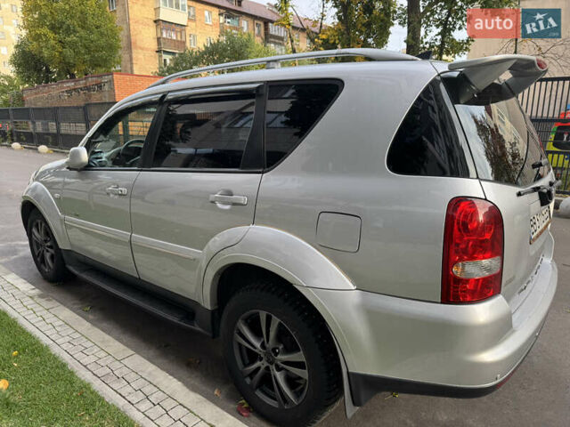 Cанг Йонг Rexton, об'ємом двигуна 2.7 л та пробігом 283 тис. км за 10400 $, фото 8 на Automoto.ua