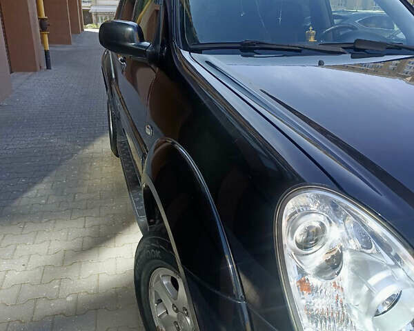 Cанг Йонг Rexton, об'ємом двигуна 2.7 л та пробігом 150 тис. км за 9700 $, фото 5 на Automoto.ua