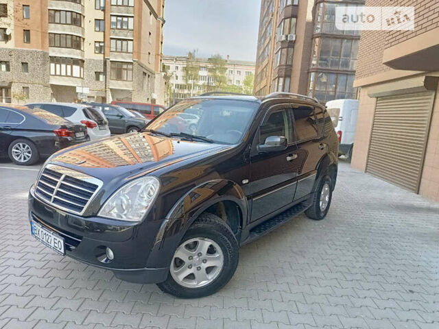 Cанг Йонг Rexton, об'ємом двигуна 2.7 л та пробігом 150 тис. км за 12500 $, фото 13 на Automoto.ua