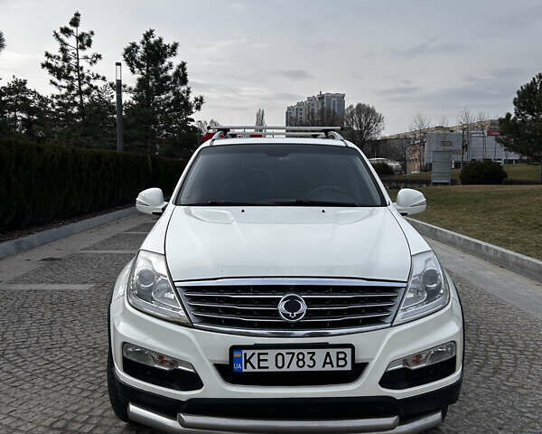 Cанг Йонг Rexton, об'ємом двигуна 2.7 л та пробігом 260 тис. км за 12500 $, фото 5 на Automoto.ua