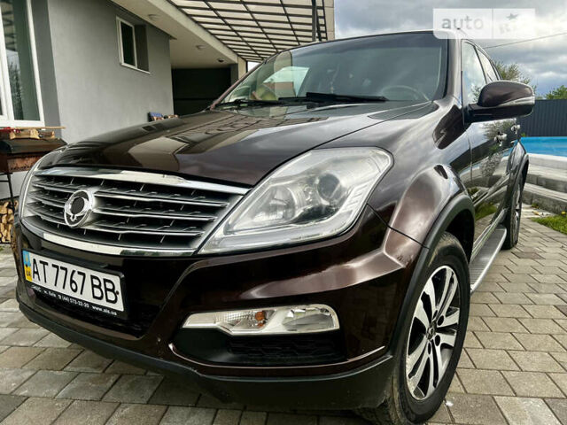 Cанг Йонг Rexton, об'ємом двигуна 2.7 л та пробігом 151 тис. км за 13800 $, фото 3 на Automoto.ua