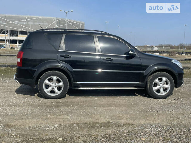 Cанг Йонг Rexton, об'ємом двигуна 2 л та пробігом 189 тис. км за 13500 $, фото 11 на Automoto.ua