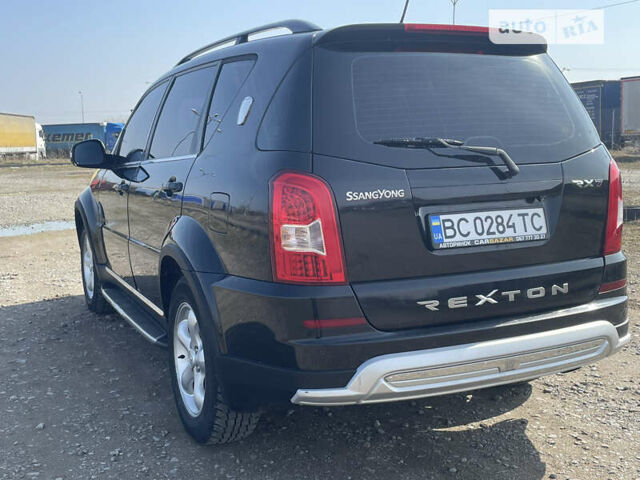 Cанг Йонг Rexton, об'ємом двигуна 2 л та пробігом 189 тис. км за 13500 $, фото 6 на Automoto.ua