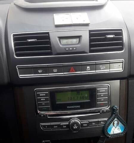 Cанг Йонг Rexton, об'ємом двигуна 2.7 л та пробігом 88 тис. км за 19500 $, фото 4 на Automoto.ua