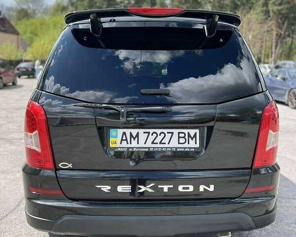 Cанг Йонг Rexton, об'ємом двигуна 2.7 л та пробігом 176 тис. км за 15000 $, фото 8 на Automoto.ua