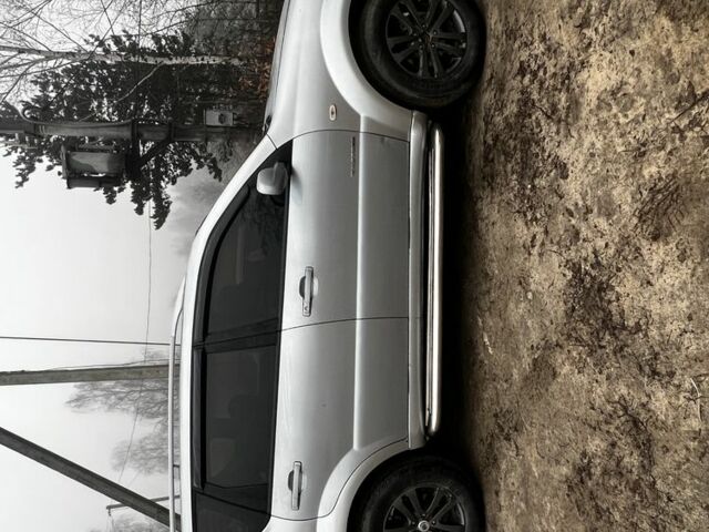 Серый Cанг Йонг Рекстон, объемом двигателя 2.7 л и пробегом 333 тыс. км за 6200 $, фото 3 на Automoto.ua