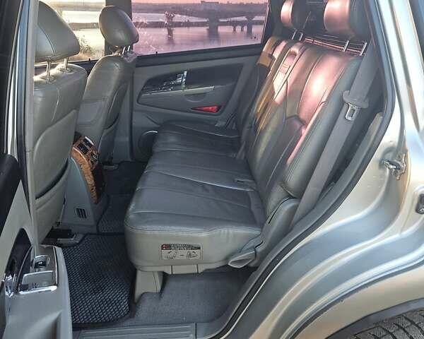 Сірий Cанг Йонг Rexton, об'ємом двигуна 3.2 л та пробігом 306 тис. км за 6300 $, фото 6 на Automoto.ua