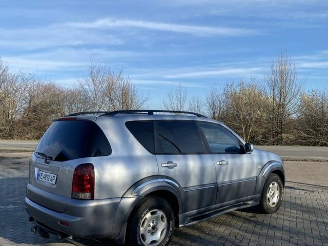 Сірий Cанг Йонг Rexton, об'ємом двигуна 2.7 л та пробігом 283 тис. км за 3600 $, фото 6 на Automoto.ua