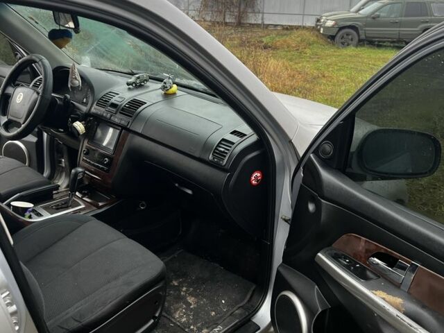 Сірий Cанг Йонг Rexton, об'ємом двигуна 2.7 л та пробігом 300 тис. км за 4729 $, фото 6 на Automoto.ua