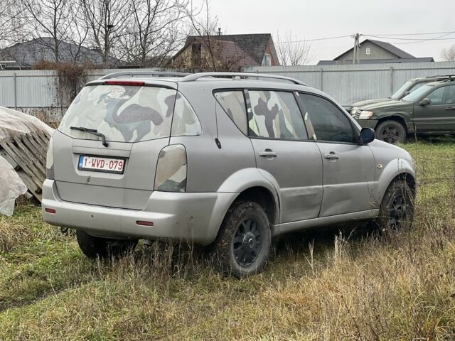 Сірий Cанг Йонг Rexton, об'ємом двигуна 2.7 л та пробігом 300 тис. км за 4729 $, фото 3 на Automoto.ua