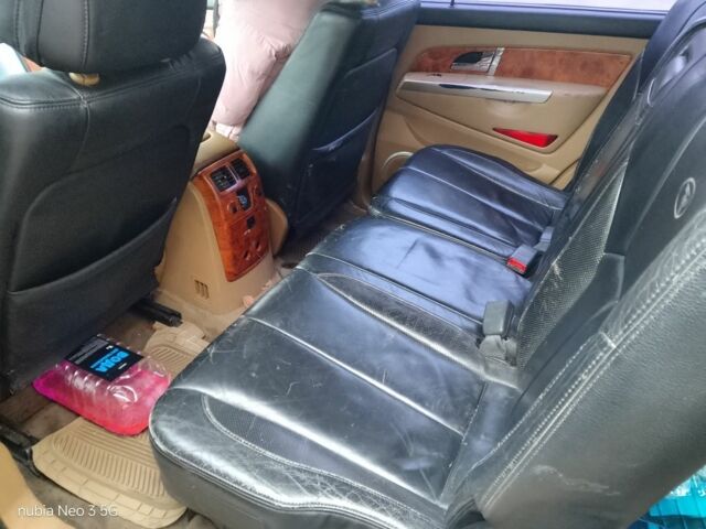 Серый Cанг Йонг Рекстон, объемом двигателя 0 л и пробегом 280 тыс. км за 4000 $, фото 4 на Automoto.ua