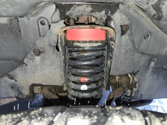 Сірий Cанг Йонг Rexton, об'ємом двигуна 2.7 л та пробігом 389 тис. км за 4500 $, фото 10 на Automoto.ua