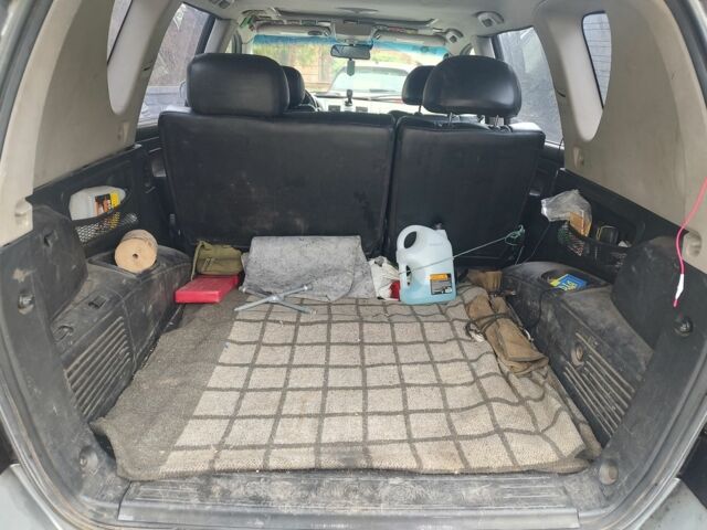 Сірий Cанг Йонг Rexton, об'ємом двигуна 2.7 л та пробігом 237 тис. км за 4400 $, фото 6 на Automoto.ua