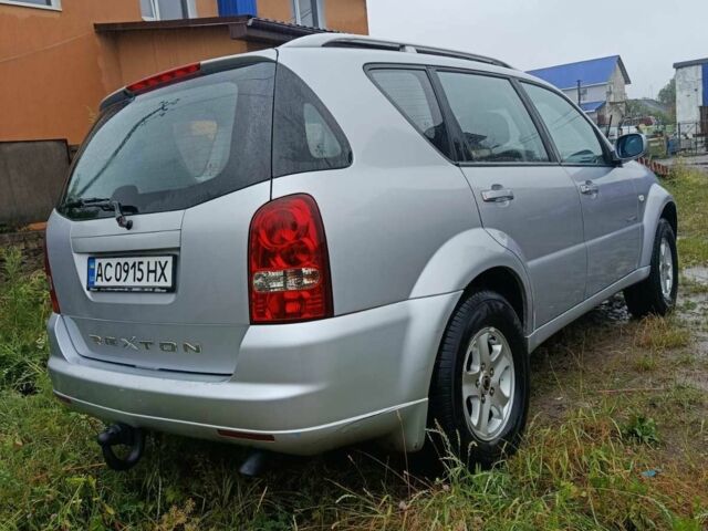 Сірий Cанг Йонг Rexton, об'ємом двигуна 2.7 л та пробігом 136 тис. км за 5100 $, фото 12 на Automoto.ua