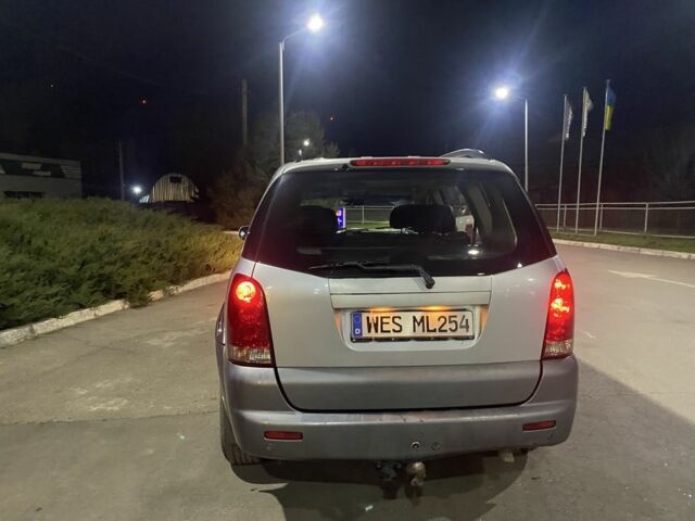 Сірий Cанг Йонг Rexton, об'ємом двигуна 2.7 л та пробігом 288 тис. км за 4299 $, фото 5 на Automoto.ua