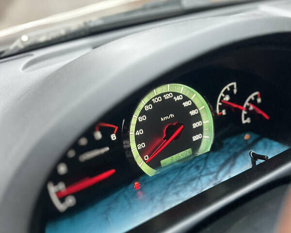 Сірий Cанг Йонг Rexton, об'ємом двигуна 2.7 л та пробігом 316 тис. км за 5800 $, фото 6 на Automoto.ua