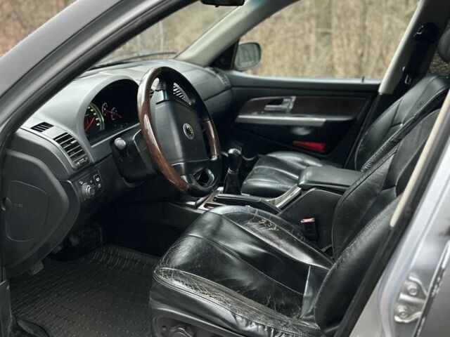 Серый Cанг Йонг Рекстон, объемом двигателя 2.7 л и пробегом 316 тыс. км за 5900 $, фото 5 на Automoto.ua