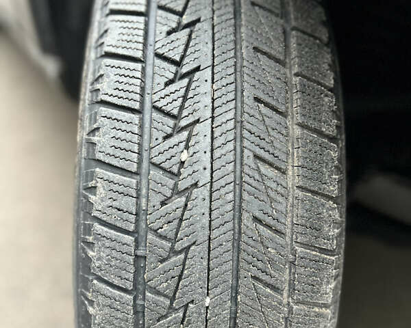 Серый Cанг Йонг Рекстон, объемом двигателя 2.7 л и пробегом 316 тыс. км за 5900 $, фото 11 на Automoto.ua