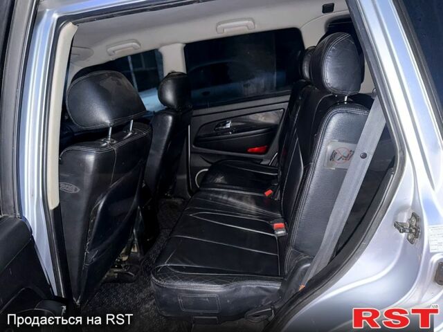 Серый Cанг Йонг Рекстон, объемом двигателя 2 л и пробегом 287 тыс. км за 3500 $, фото 7 на Automoto.ua