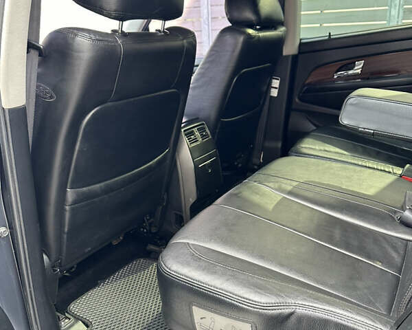 Сірий Cанг Йонг Rexton, об'ємом двигуна 2.7 л та пробігом 298 тис. км за 7500 $, фото 20 на Automoto.ua