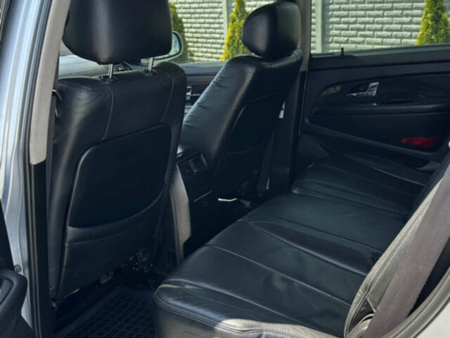 Сірий Cанг Йонг Rexton, об'ємом двигуна 2.7 л та пробігом 186 тис. км за 8200 $, фото 10 на Automoto.ua
