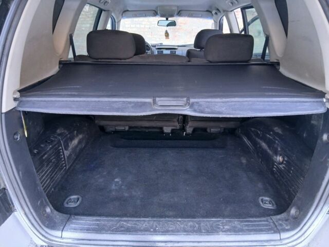 Серый Cанг Йонг Рекстон, объемом двигателя 3 л и пробегом 320 тыс. км за 3500 $, фото 13 на Automoto.ua